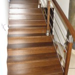 schody dębowe balustrada drewno-stal